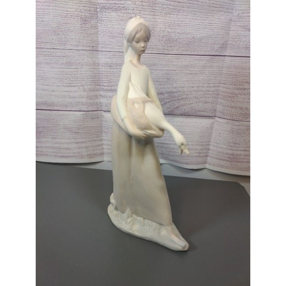 Tang Porcelain Maiden & Goose Figurine Handmade in Spain RARE 1960s - Picture 1 of 7